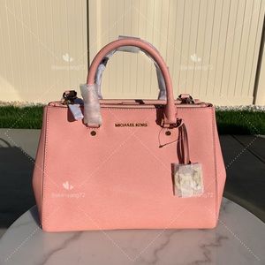Michael Kors Medium Sutton Saffiano LeatherSatchel